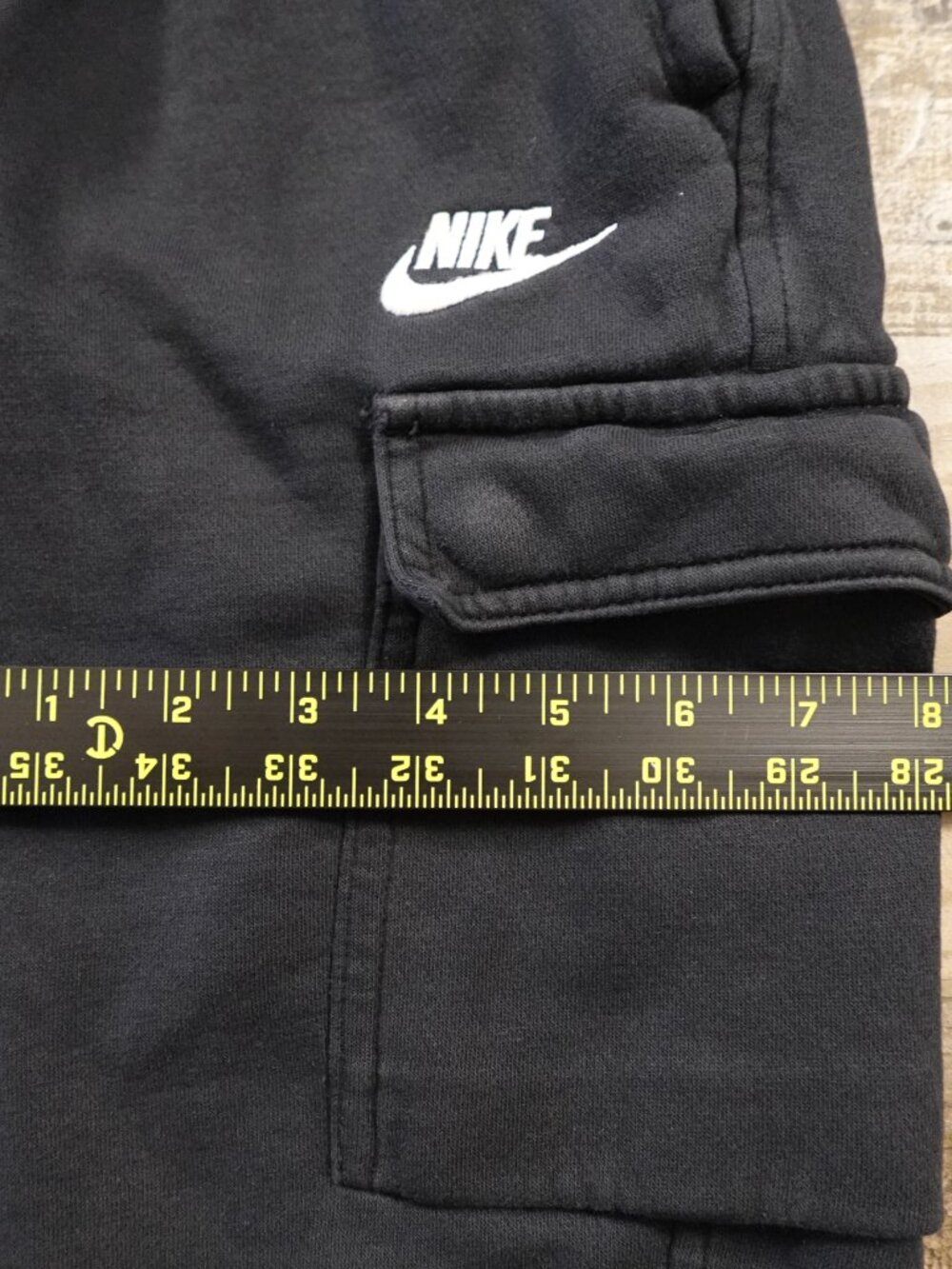 Nike Sportswear Club Fleece Cargo Joggers Kids Small Green Black Lot 2 - Picture 10 of 14